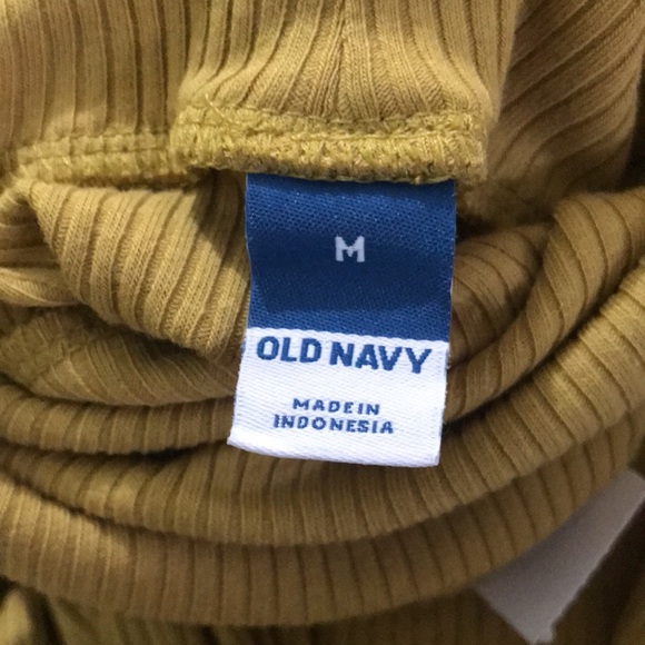 Brand new Old navy ribbed turtleneck sz medium - Picture 6 of 7